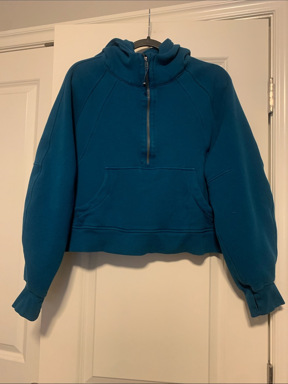 Lululemon Half-Zip Hooded Pullover Sz M/L
Blue Borealis, Good Condition